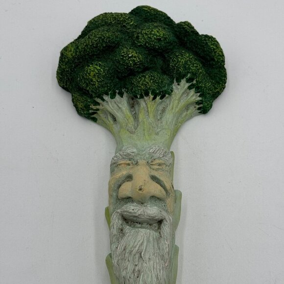 R Vandamme Anthropomorphic Folk Art Broccoli Man Sculpture  Signed  8" - Picture 2 of 12